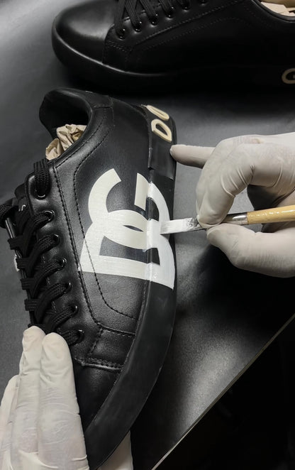 Sneakers Cleaning & Restoration