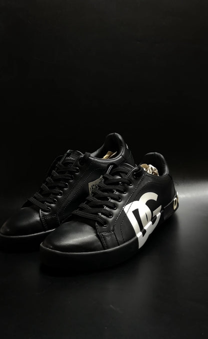 Sneakers Cleaning & Restoration