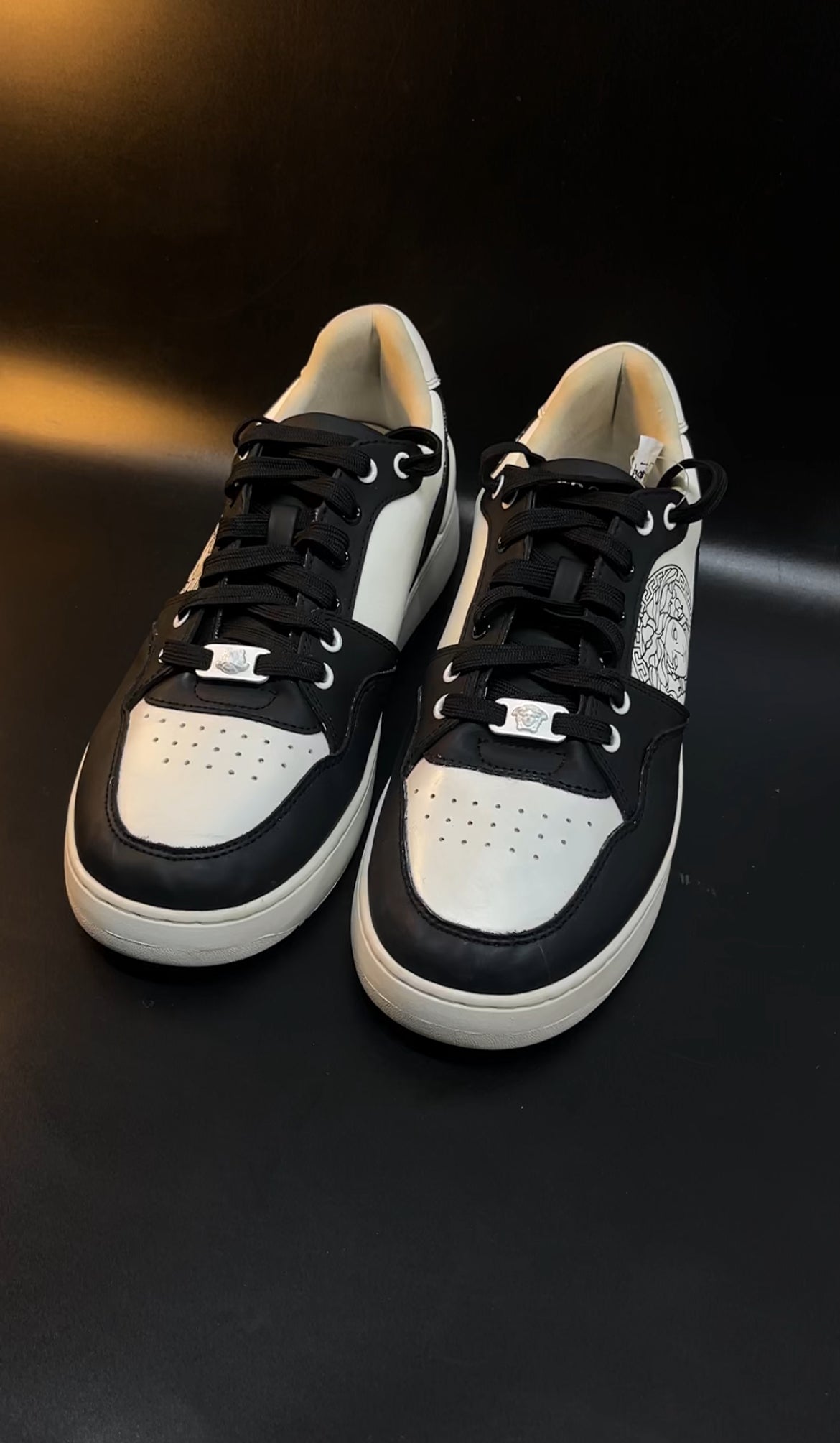 Sneakers Cleaning & Restoration