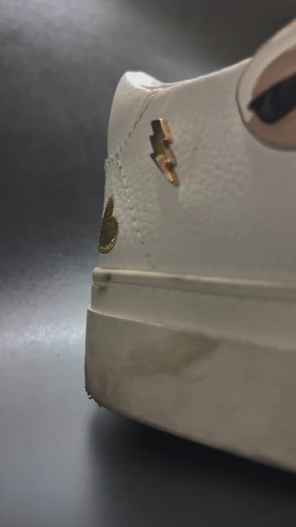 Sneakers Cleaning & Restoration