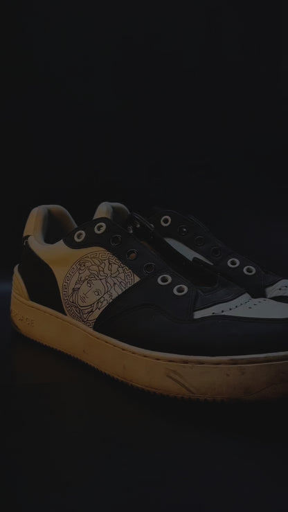 Sneakers Cleaning & Restoration
